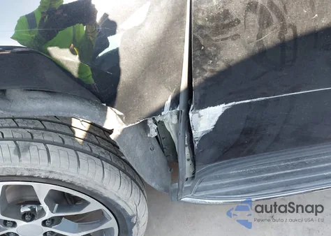 2018 GMC Yukon Xl Slt z USA, uszkodzony, nr VIN 1GKS1GKC1JR329572